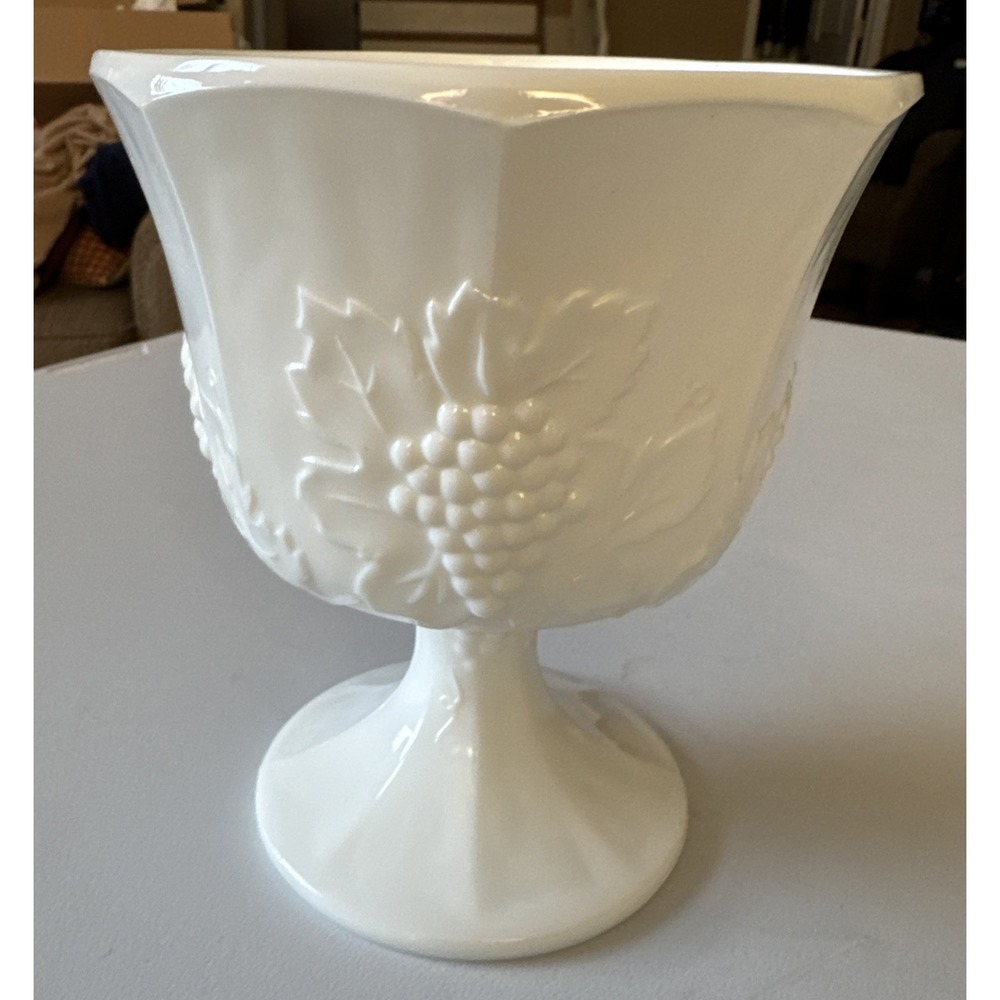 Indiana Glass Base Bowl Milk Glass Pedestal  Harvest Grape Vintage MCM 60S White